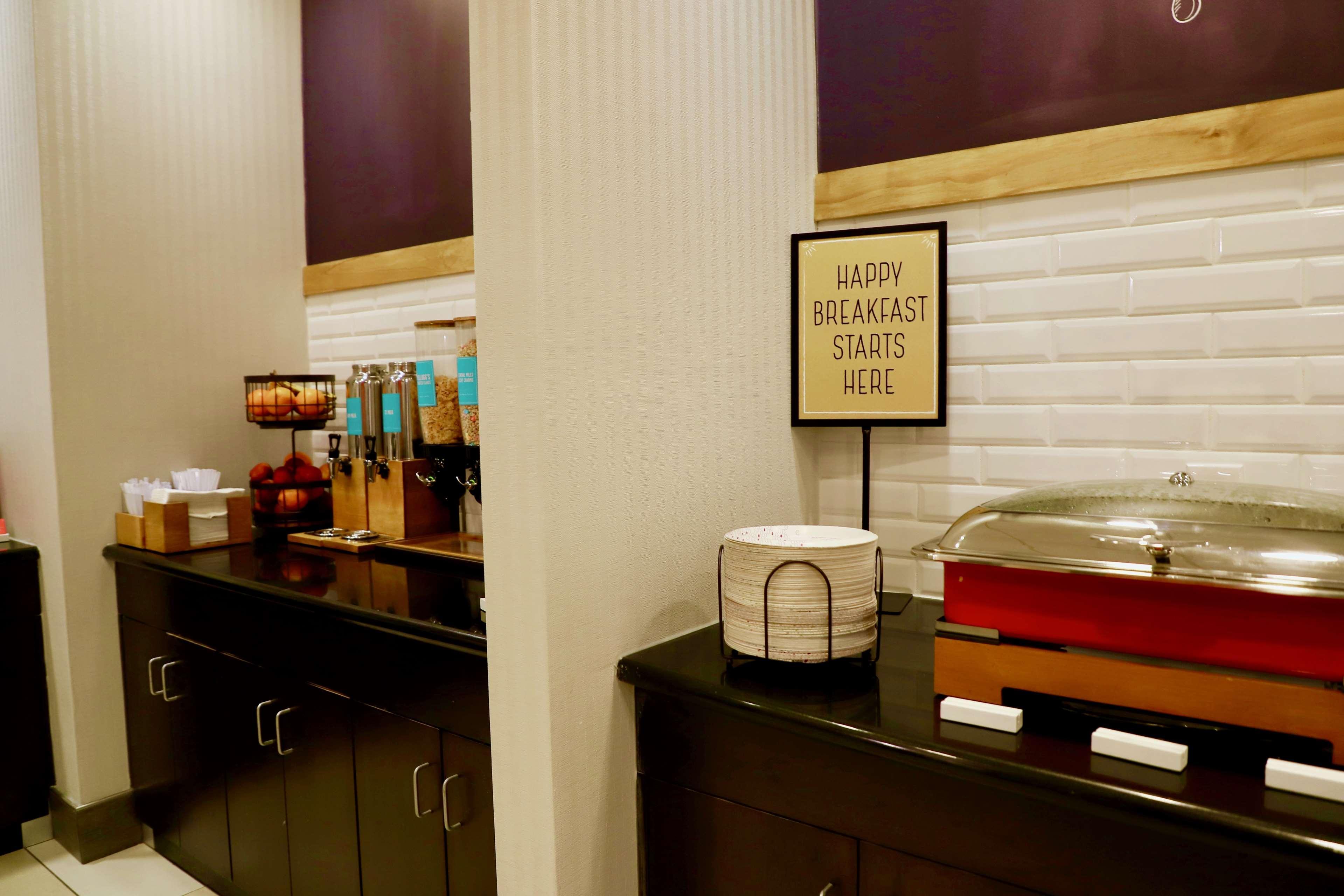 Hampton Inn Doylestown Warrington Exteriör bild