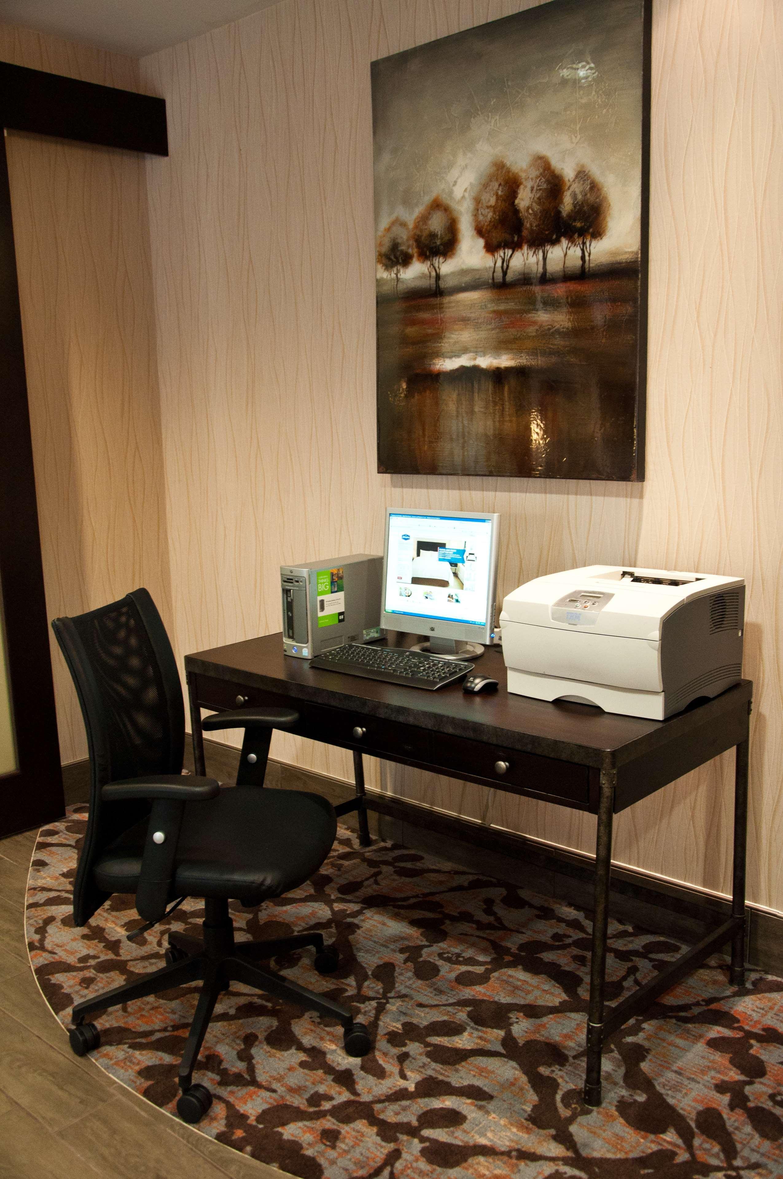 Hampton Inn Doylestown Warrington Exteriör bild