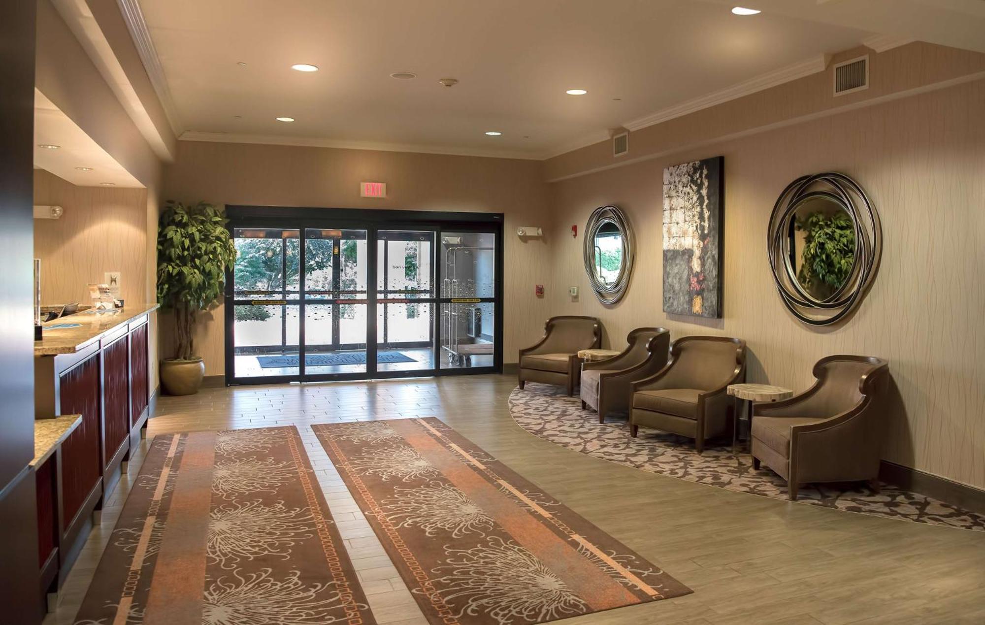 Hampton Inn Doylestown Warrington Exteriör bild
